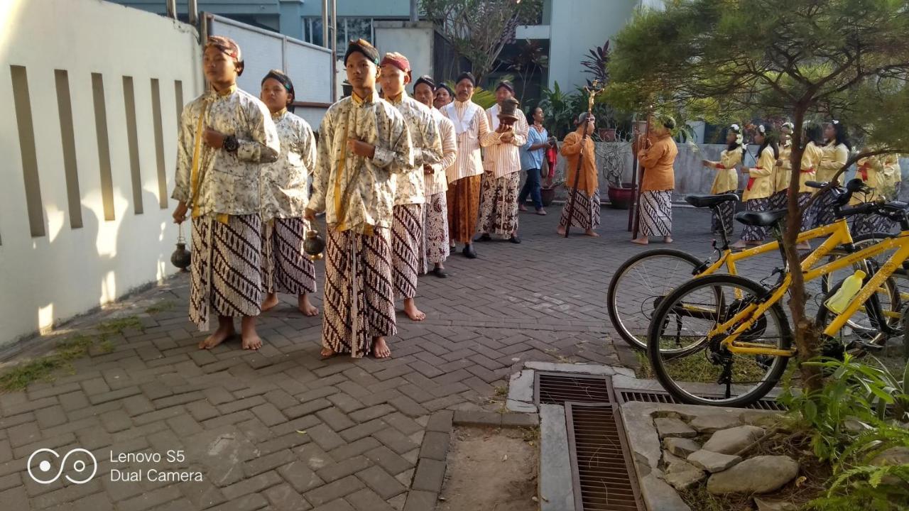 Spot On 93020 Rumah Singgah Ganjuran Bantul Buitenkant foto